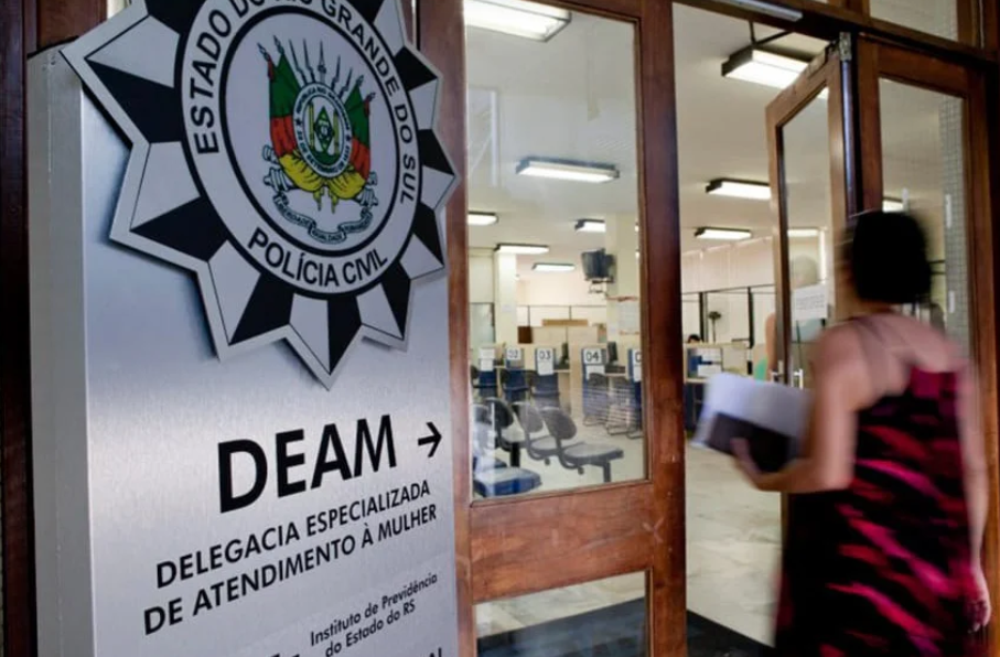 Nova lei agrava pena para crimes de violência psicológica com uso de inteligência artificial em todo o país, incluindo Santa Isabel