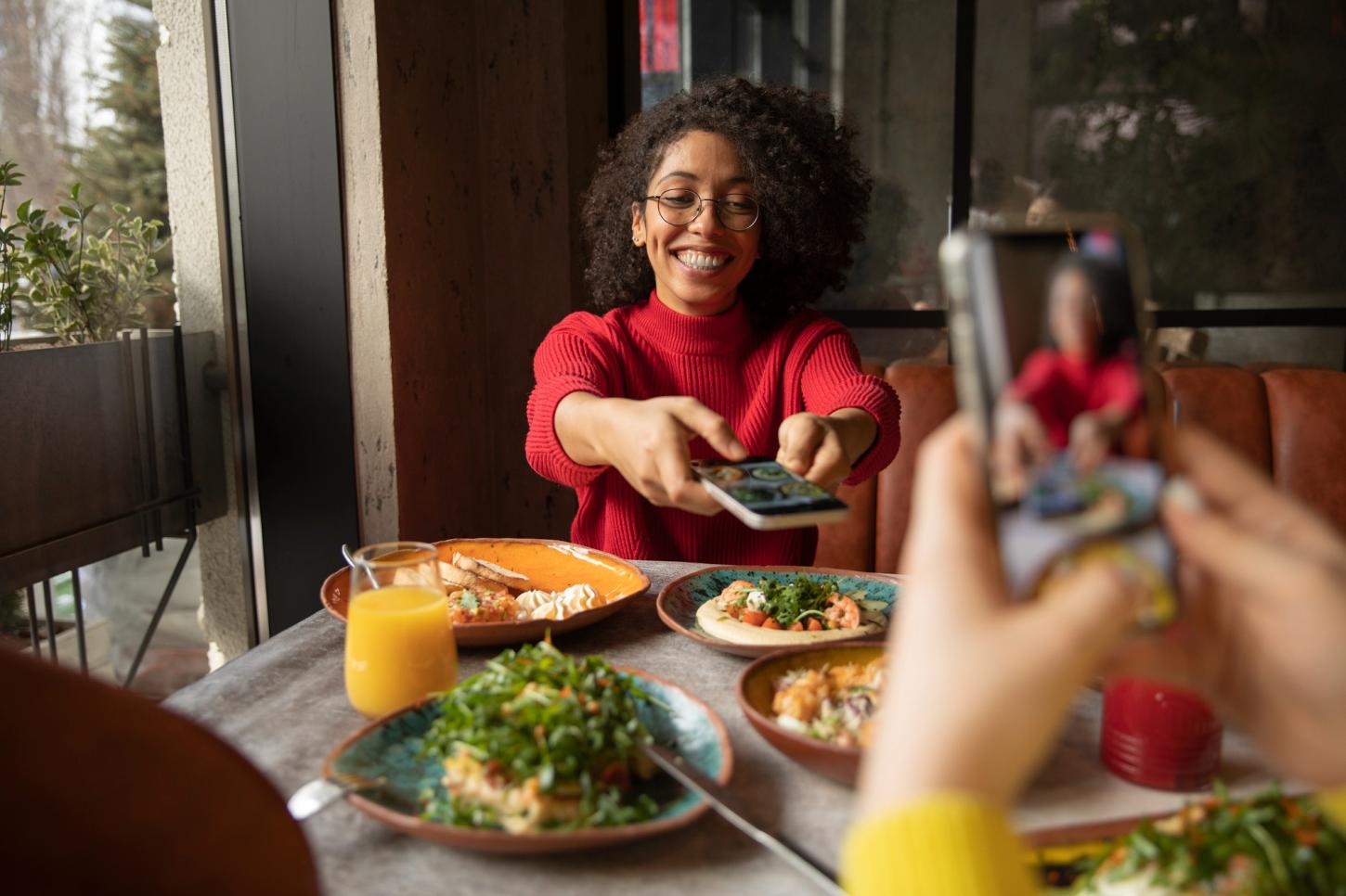 Mudanças no vale-refeição devem impactar restaurantes e mercados de Santa Isabel
