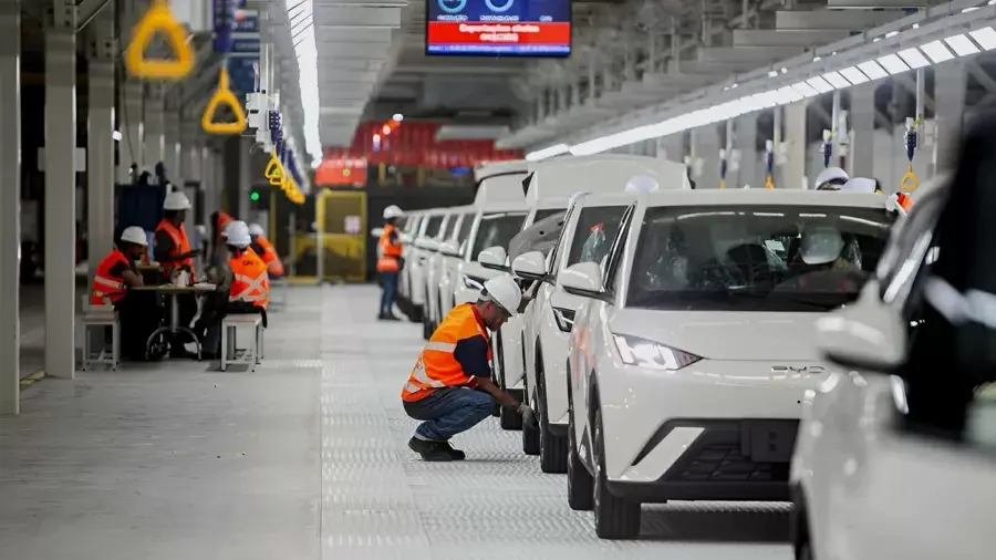 Anfavea teme corte de 69 mil vagas se isenção para a BYD for renovada