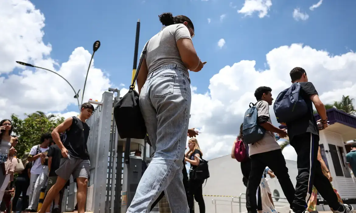 Declaração de conclusão do ensino médio via Inep terá início nesta sexta-feira