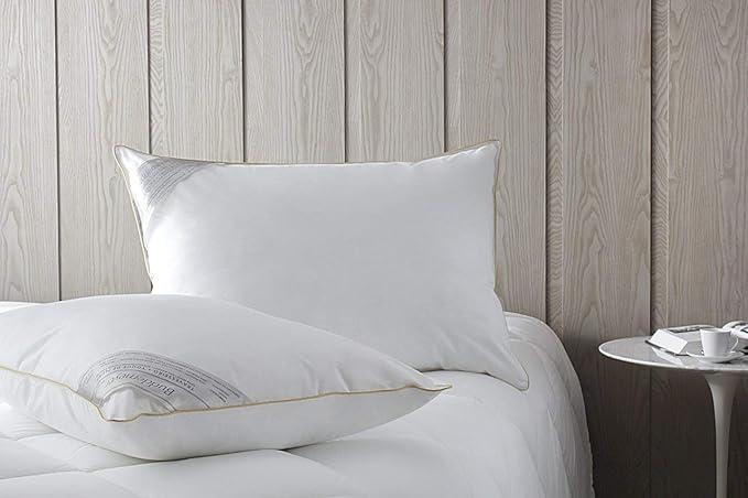 Com mais de 12 mil avaliações, travesseiro tipo o de hotel está com 20% off