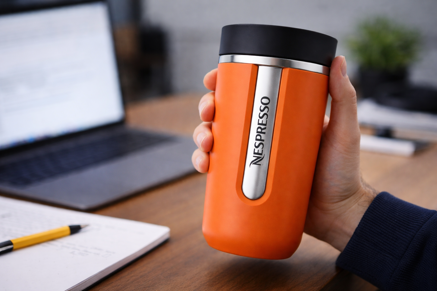 Copo da Nespresso preserva bebida quente ou fria: 'Café fresquinho por 5h'