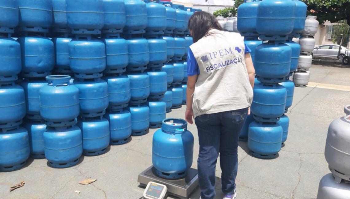 Ipem-SP alerta para cuidados no manuseio de botijões de gás em Santa Isabel