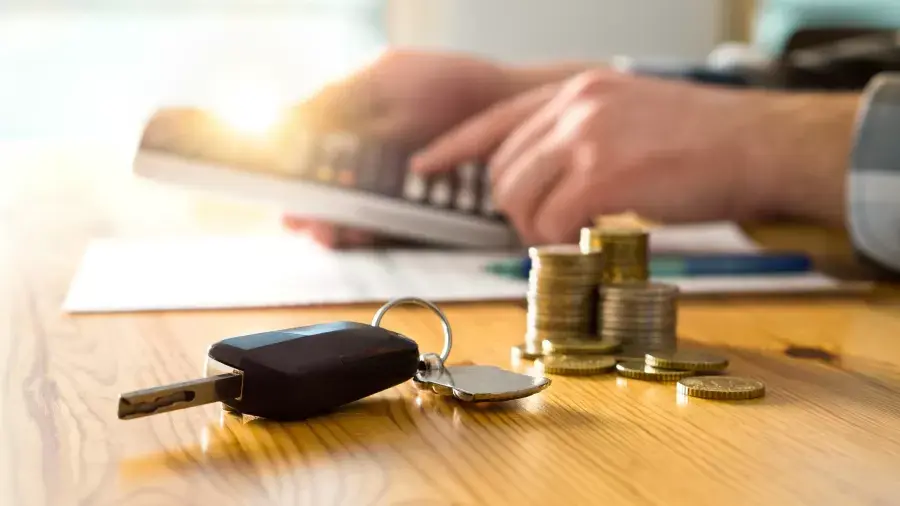 IPVA atrasado gera multa: veja como negociar dívida e regularizar situação