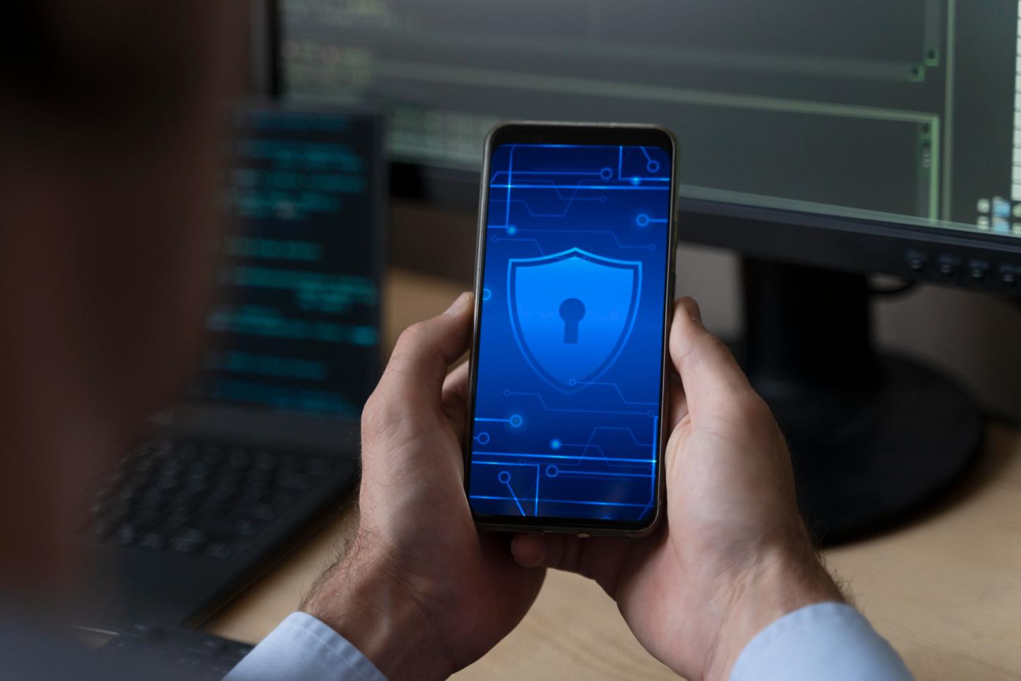 Pena para golpe digital sobe: veja dicas para blindar sua vida virtual