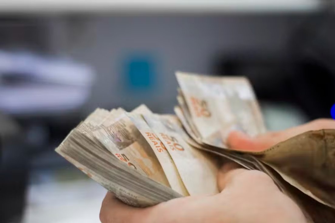 Receita vai pagar 8,7 milhões de pessoas no primeiro lote de restituição do IR 2026