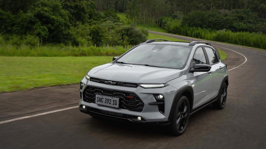 Chevrolet Sonic RS diverte ao volante, mas vive sob 'sombra' do Onix
