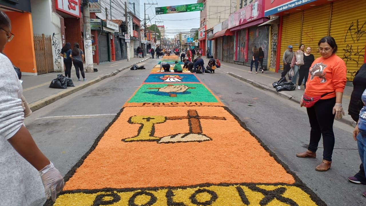 Corpus Christi reúne 3 mil pessoas e mantém tradição centenária em Santa Isabel