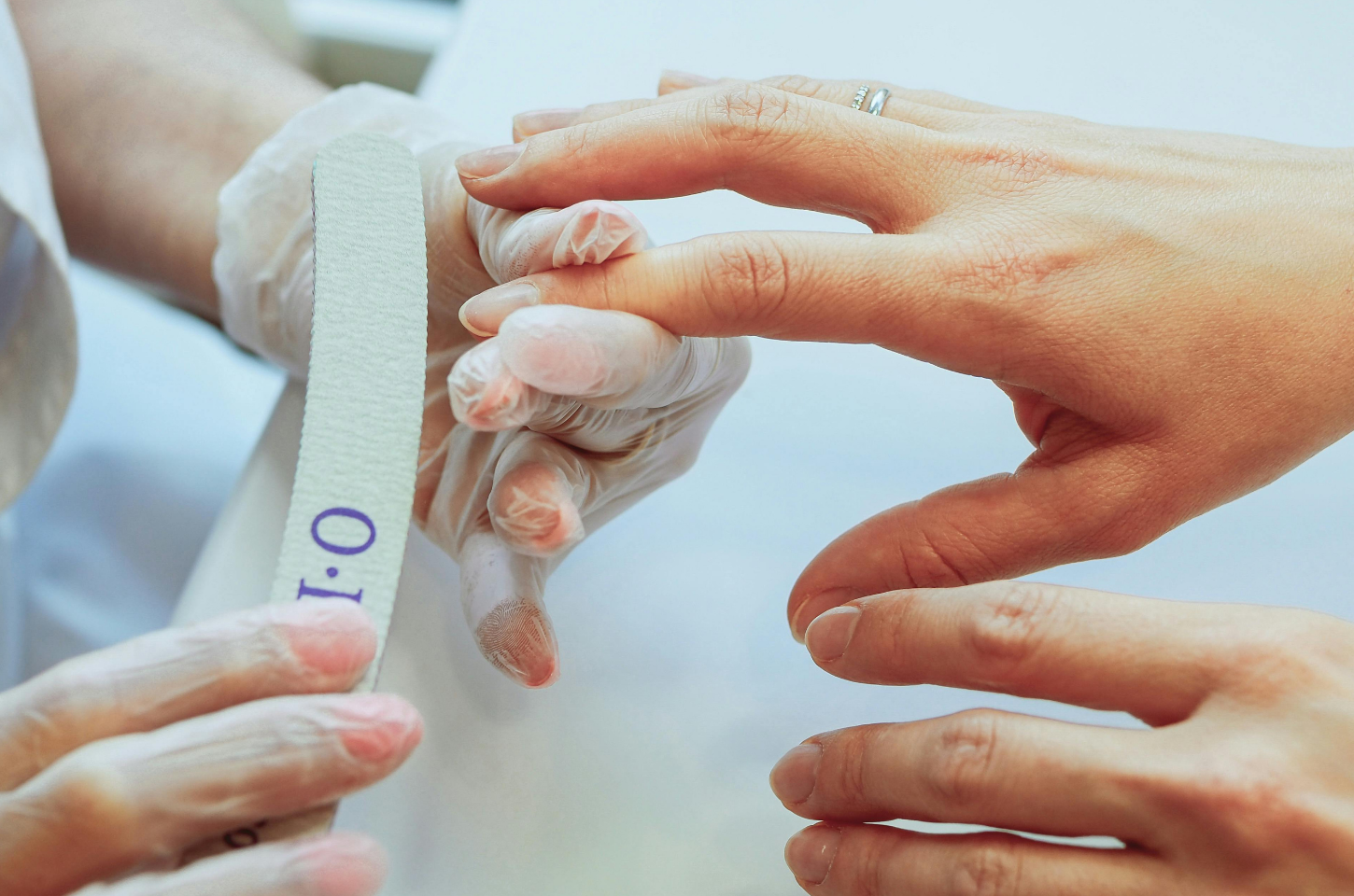 Prefeitura de Santa Isabel abre inscrições para curso gratuito de manicure e pedicure