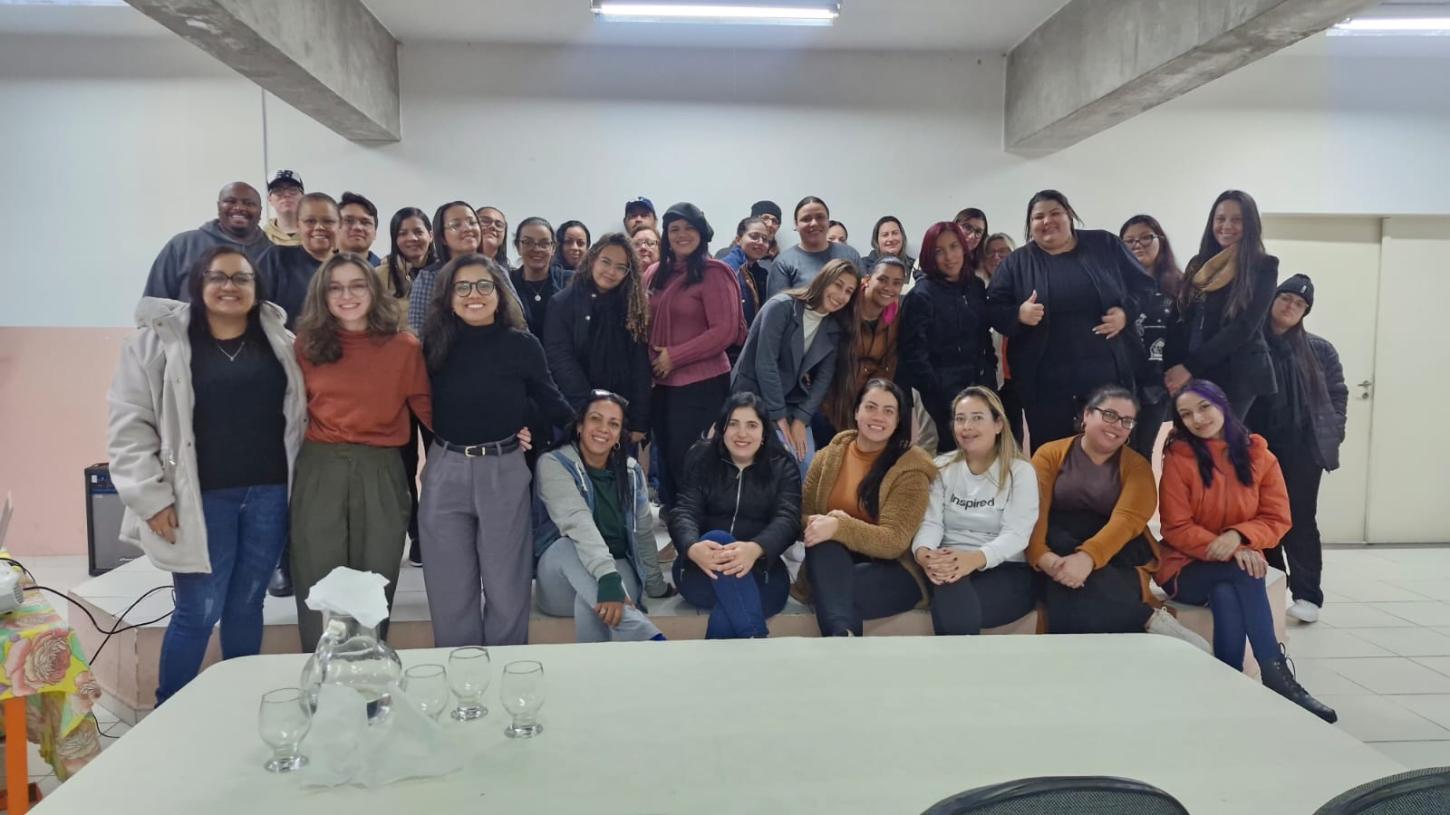 Santa Isabel capacita profissionais para reforçar proteção de crianças nas escolas