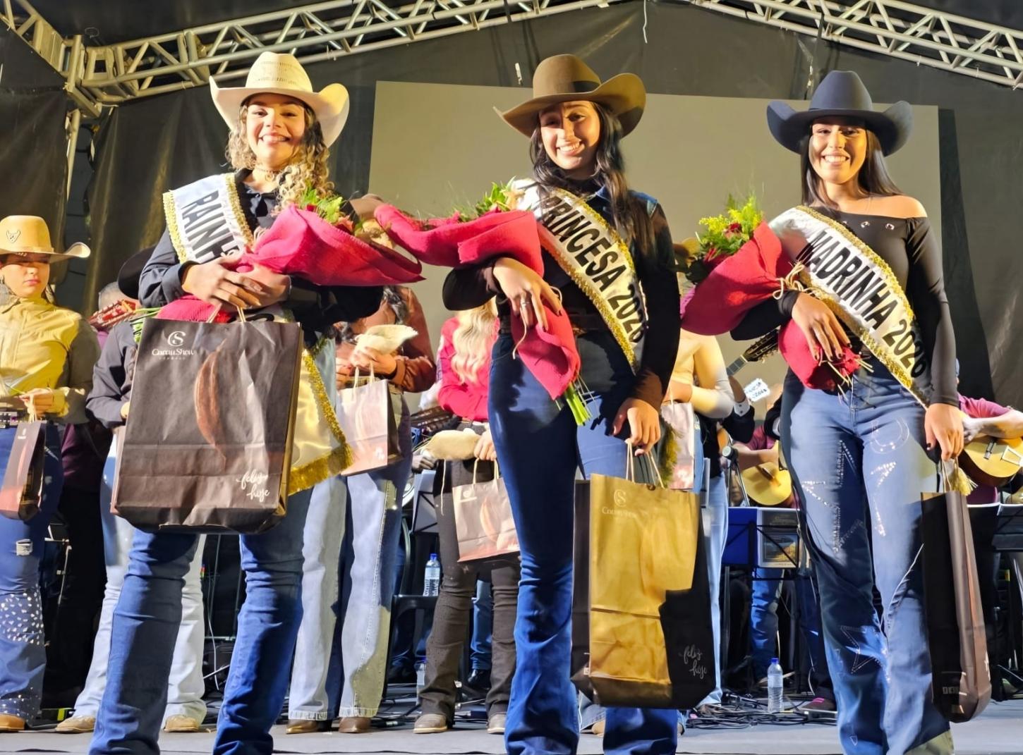 Votação popular escolhe Rainha, Princesa e Madrinha do Santa Isabel Rodeio Fest 2026