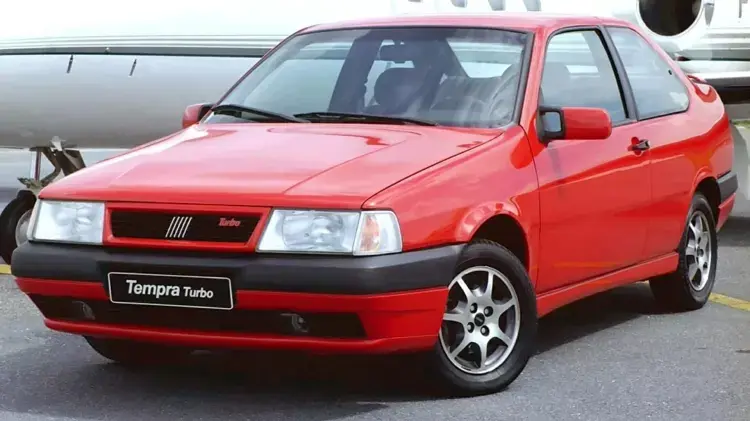50 anos de Fiat: de Tempra a Mobi, veja quais se dão bem e mal no mercado
