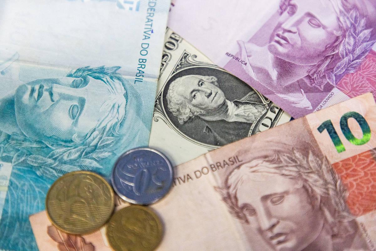 Juízes, diretores e médicos estão entre profissões com maiores salários; veja a sua