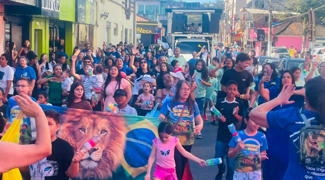 Prefeitura divulga balanço da Marcha para Jesus com 900 pessoas nos 194 anos