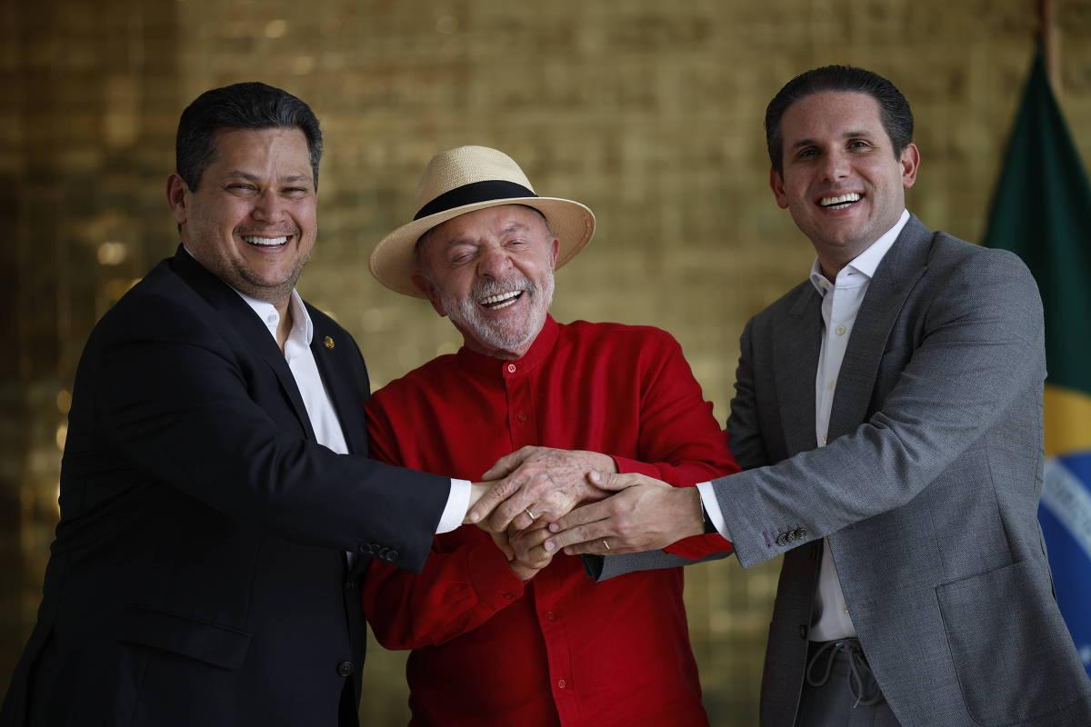 Fim da escala 6x1 avança no Senado e fica pronto para votação decisiva na CCJ