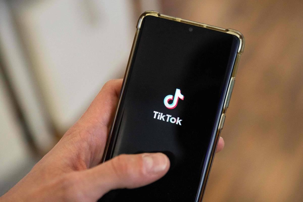 TikTok recebe multa de R$ 153,7 milhões por falhas na proteção de crianças no Brasil