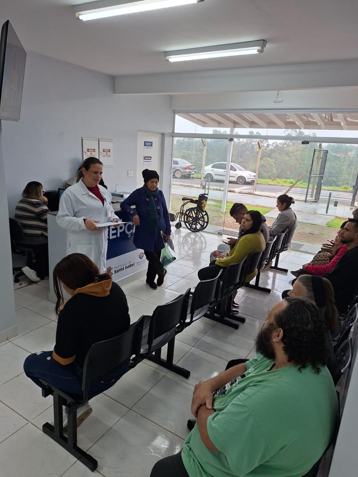 Saúde leva orientações sobre prevenção, alimentação e saúde mental a três unidades