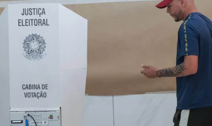 Antes da urna, papel e caneta: prepare sua colinha para votar