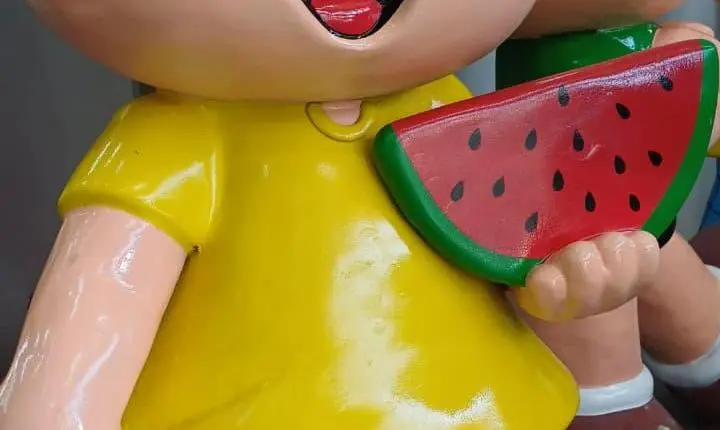 Após vandalismo, personagens infantis são repostos no Parque dos Imigrantes