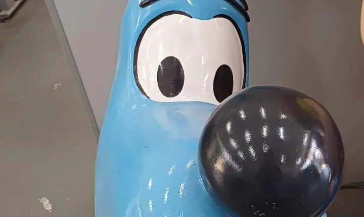 Após vandalismo, personagens infantis são repostos no Parque dos Imigrantes