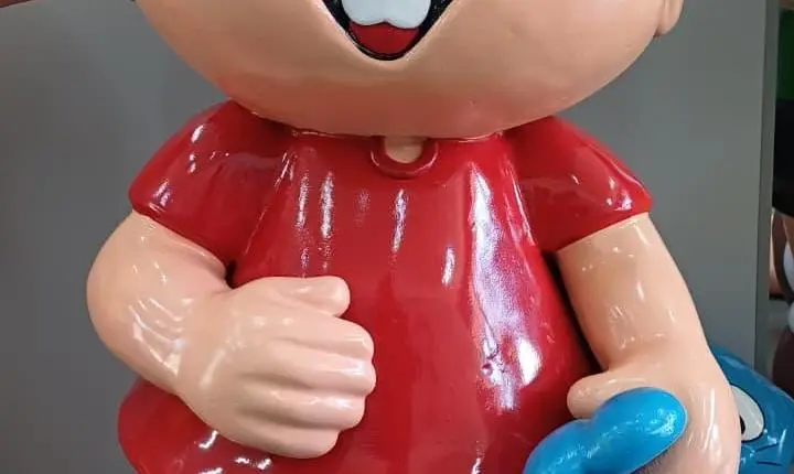 Após vandalismo, personagens infantis são repostos no Parque dos Imigrantes