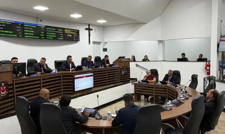 Câmara aprova reajuste a servidores e libera R$ 5,7 mi para esporte e estrutura