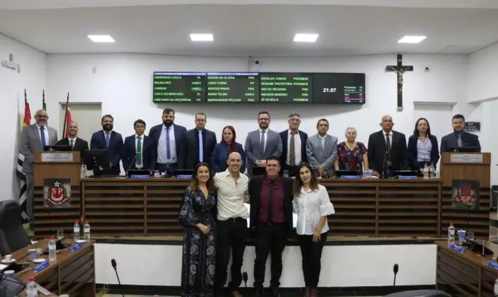 Câmara aprova rua com nome de professora que ensinou 27 anos em Santa Isabel