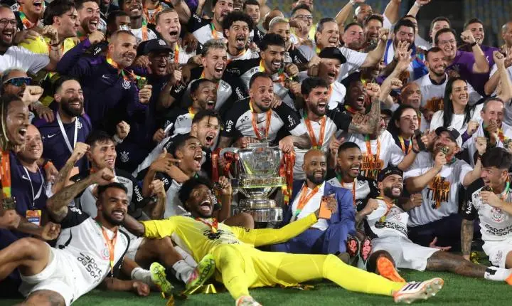 CBF negocia direitos da Copa do Brasil com sete emissoras e descarta CazéTV