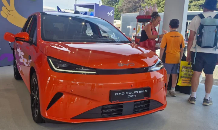 Como chegada do BYD Dolphin híbrido por R$ 130.000 vai desvalorizar seu carro usado