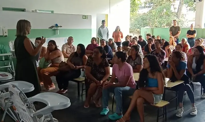 Creches de Santa Isabel fazem reunião de pais e reforçam regras de segurança e organização escolar 