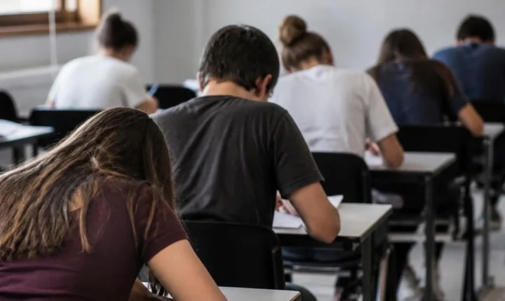 Enem 2026 tem mais de 5 milhões de inscritos; provas ocorrem em 8 e 15 de novembro