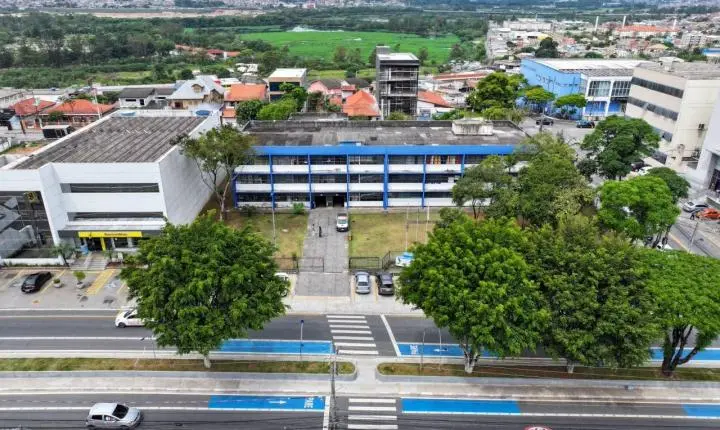 Feriado de segunda (12) fecha repartições em Itaquá e preserva serviços essenciais