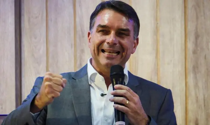 Folha aponta contradições no discurso econômico de Flávio sobre ajuste fiscal duro
