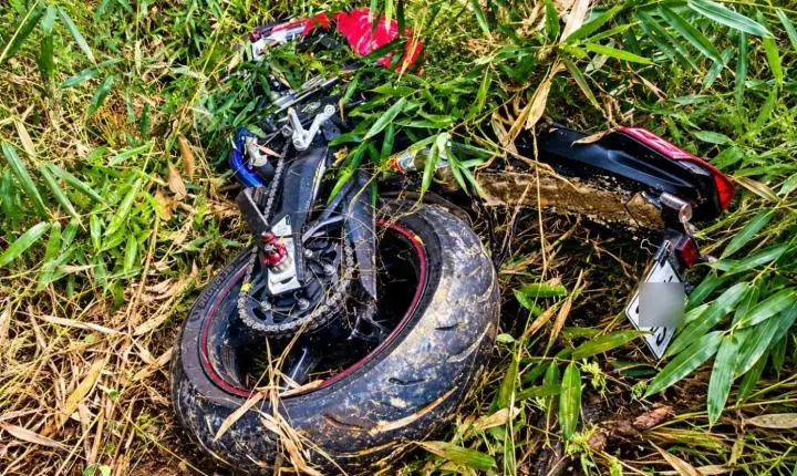 GCM de Santa Isabel localiza moto no Aralu e recupera celular de vítima de assalto