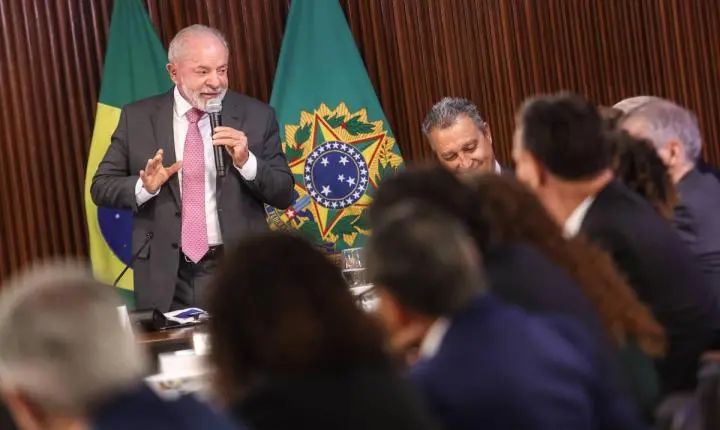 Governo Lula vê ministros sob risco de lei eleitoral e tenta evitar ações no TSE