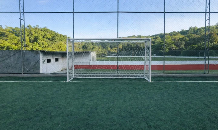 Lendas do futebol brasileiro jogam em Santa Isabel neste sábado
