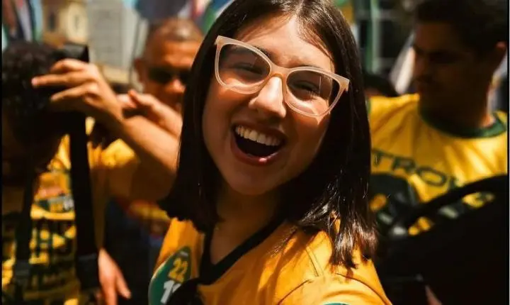 Mãe de Eduarda Campopiano recebe BPC desde 2019, diz Folha; deputada não respondeu
