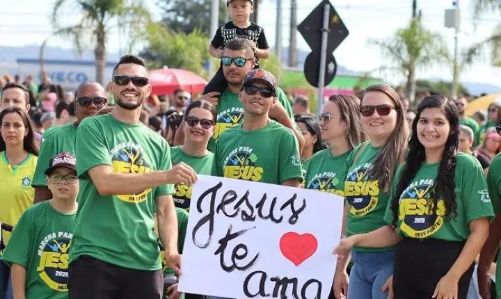 Marcha para Jesus integra programação dos 194 anos de Santa Isabel