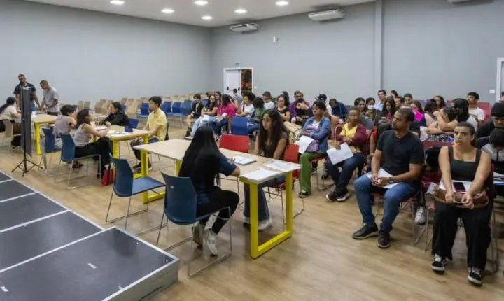 Mogi realiza mutirão com 324 vagas nesta quarta; só uma paga os R$ 4 mil do teto