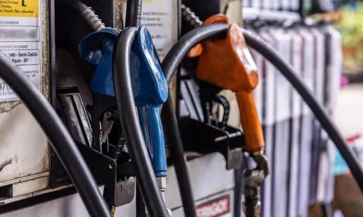 MPF entra com ação para impedir aumento da mistura de etanol na gasolina