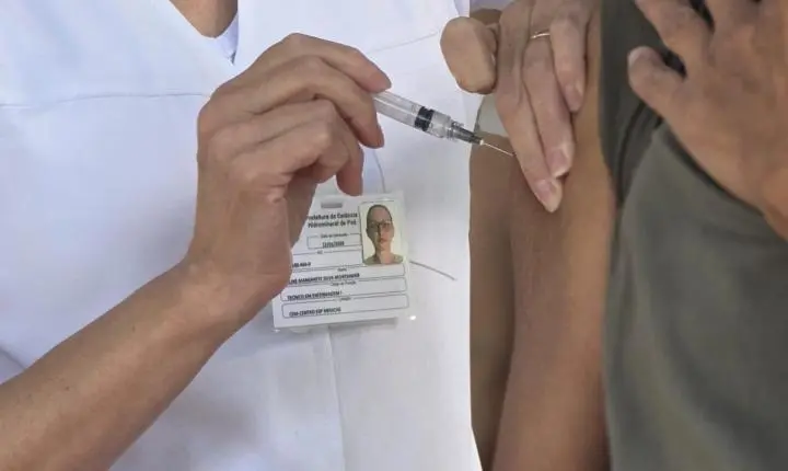 Poá passa a aplicar vacina pneumo20 em idosos com 85 anos ou mais em UBS da cidade