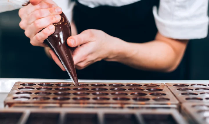 Prefeitura abre inscrições para curso gratuito de chocolateiro em Santa Isabel