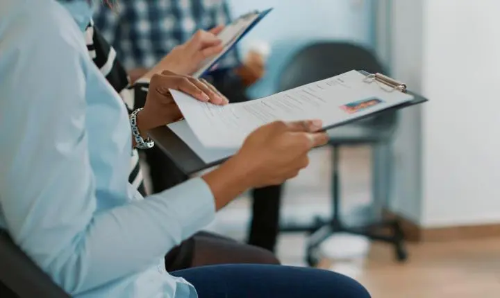 Procurando emprego? Banco do Emprego de Santa Isabel oferece mais de 60 vagas