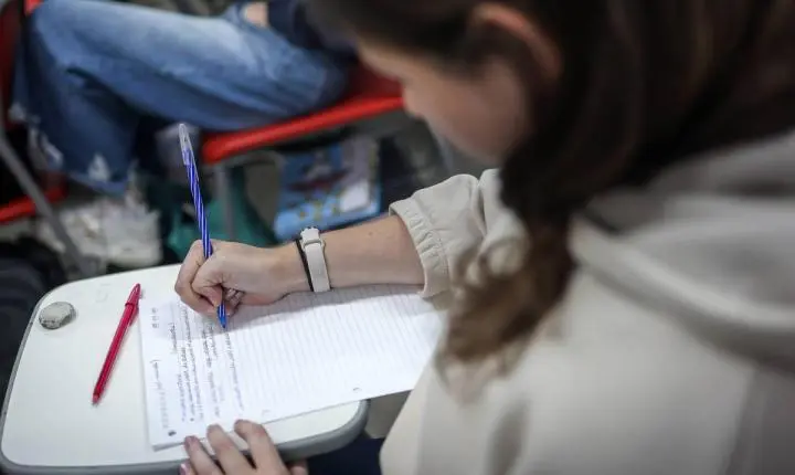 Prouni abre inscrições para bolsas do segundo semestre de 2026; tire suas dúvidas