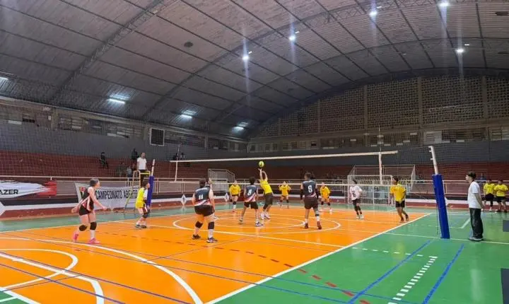 S.E.L., Volley Squad e Merak vencem por 2 sets a 0 na estreia da Copa Mitio de vôlei