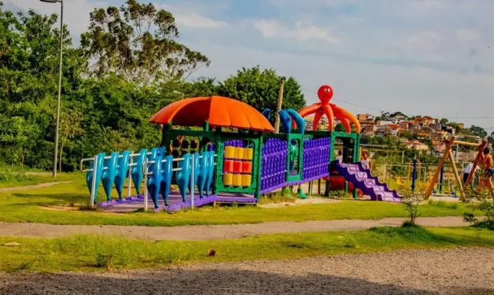 Santa Isabel amplia ações do Junho Violeta com caminhada e eventos