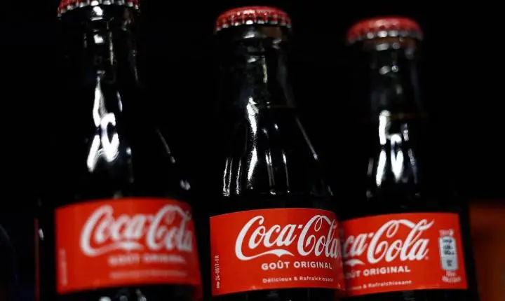 Tesla, Coca-Cola e Nestlé pedem que EUA não adotem tarifas sobre produtos brasileiros